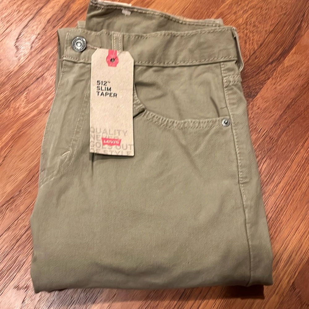 Men’s Levi 512 Slim Taper Khaki Jeans
